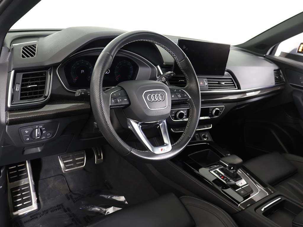 Used 2022 Audi SQ5 Premium Plus w/ Premium Plus Package image 29