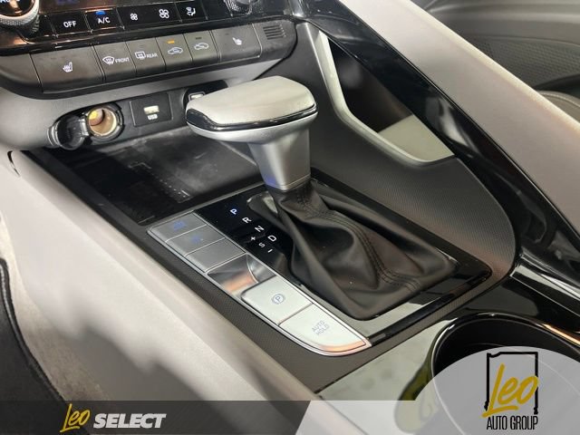 Used 2022 Hyundai Elantra SEL w/ Convenience + Premium Package FWD image 27