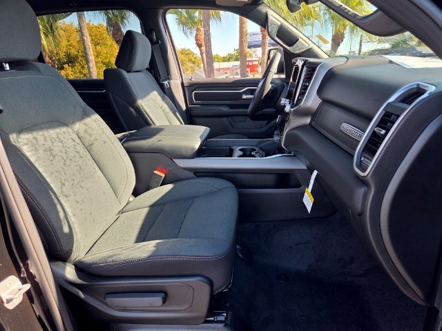 New 2026 RAM 1500 Big Horn AWD/4WD image 17