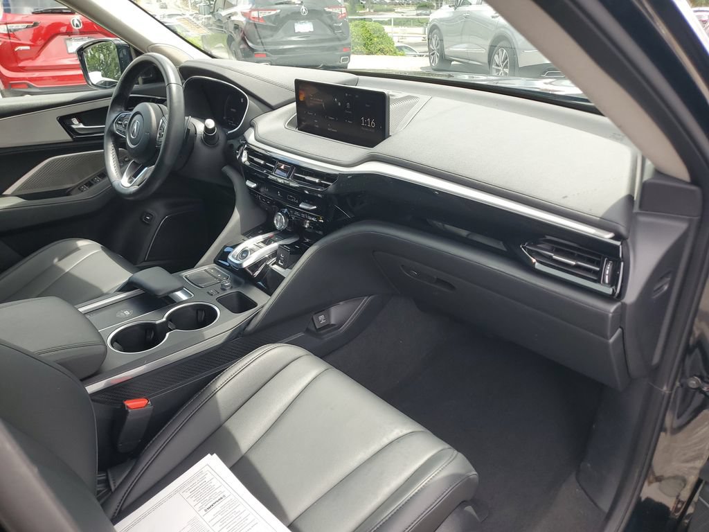 Certified 2023 Acura MDX SH-AWD image 4