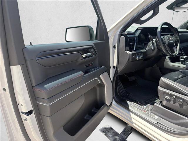Used 2026 GMC Sierra 1500 AT4X AWD/4WD image 11