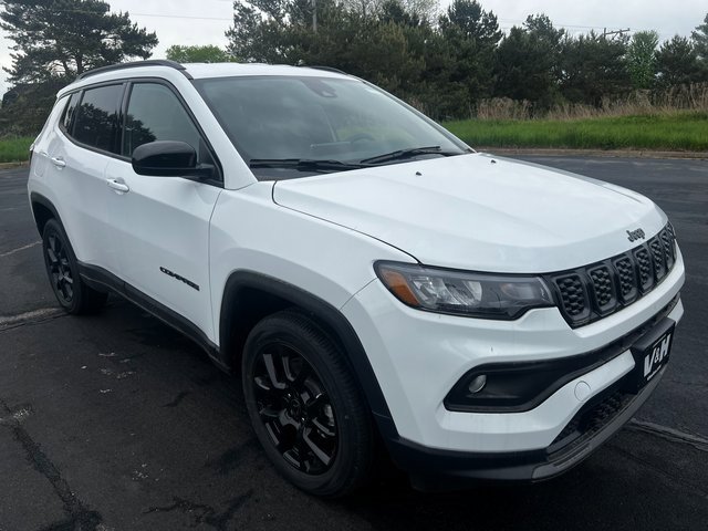 New 2025 Jeep Compass Latitude w/ Altitude Special Edition