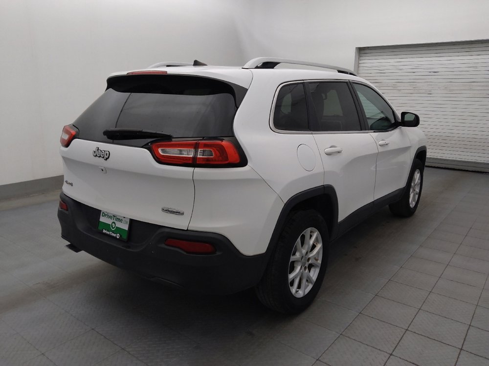Used 2018 Jeep Cherokee Latitude Plus image 9