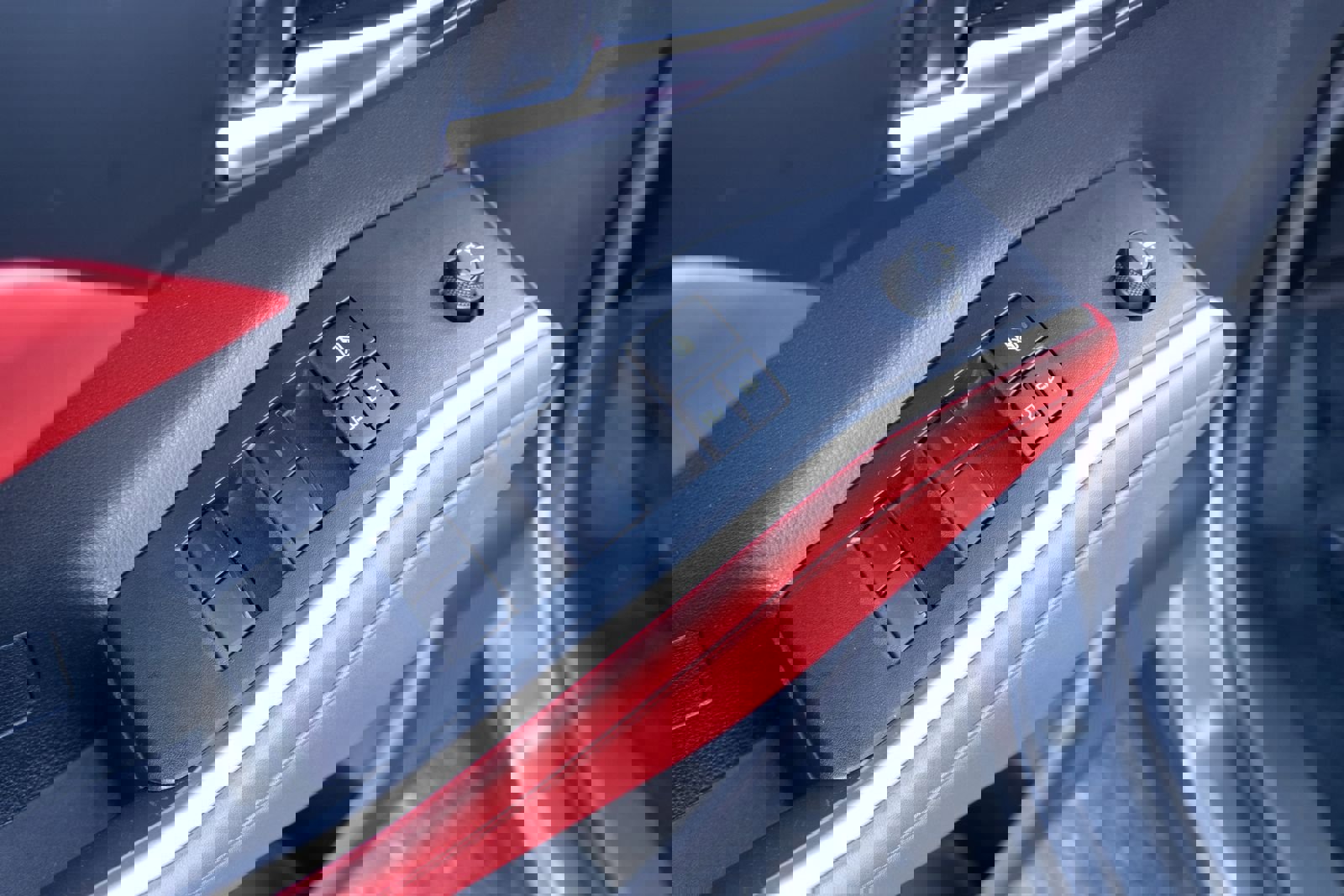 Used 2022 Toyota Highlander XSE AWD/4WD image 17