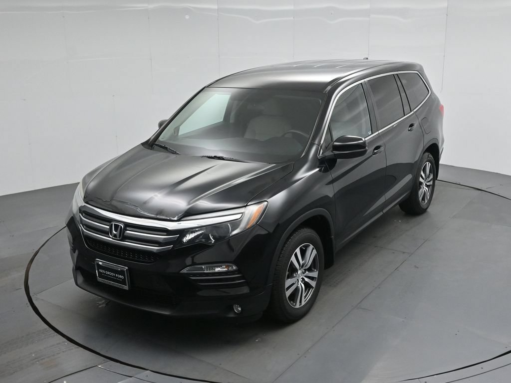 Used 2017 Honda Pilot EX image 32