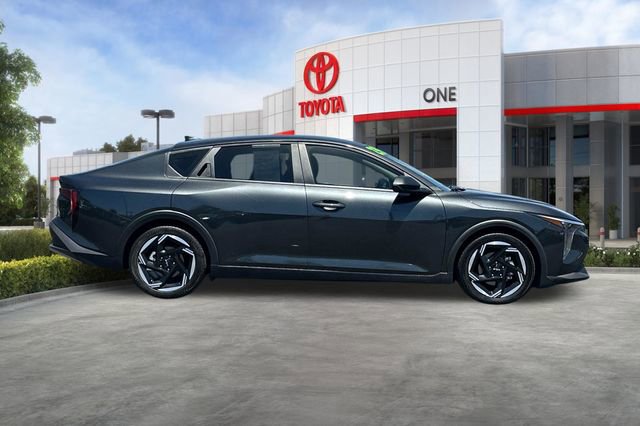 Used 2025 Kia K4 EX FWD image 3