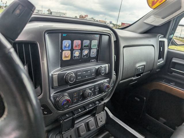 Used 2018 Chevrolet Silverado 1500 LTZ w/ Sport Package AWD/4WD image 23