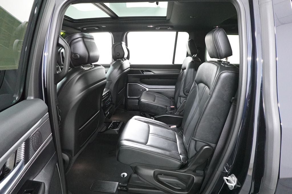 New 2025 Jeep Wagoneer Series II w/ Premium Group I AWD/4WD image 25