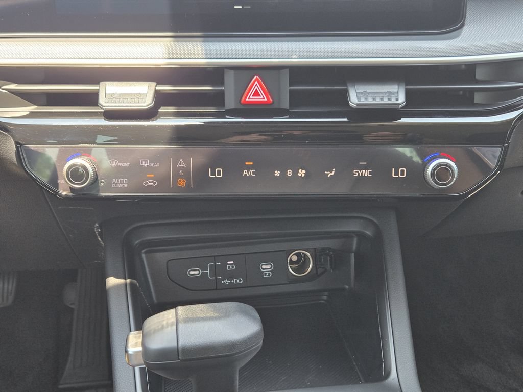 New 2026 Kia K5 LXS FWD image 16