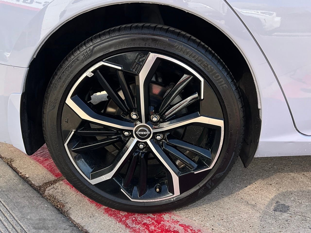 Used 2025 Nissan Altima 2.5 SR image 10