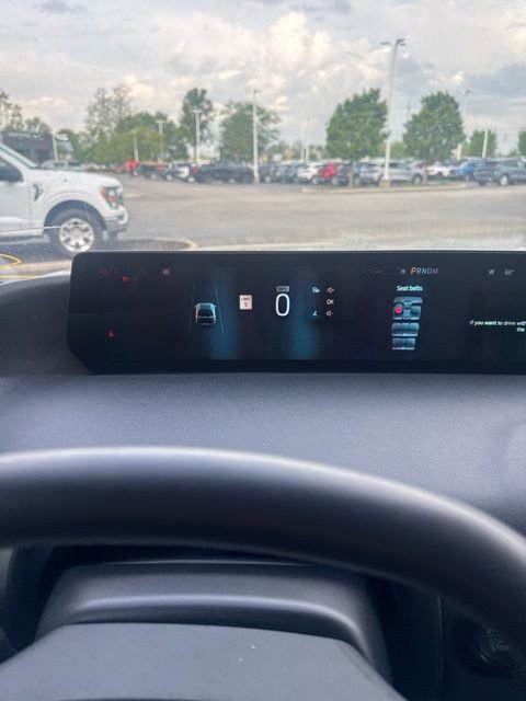 Used 2025 Ford Expedition Active AWD/4WD image 25