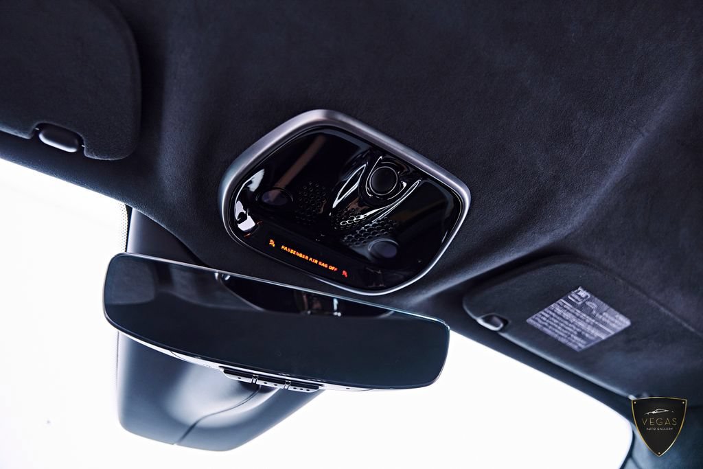 Used 2025 McLaren Artura RWD image 85