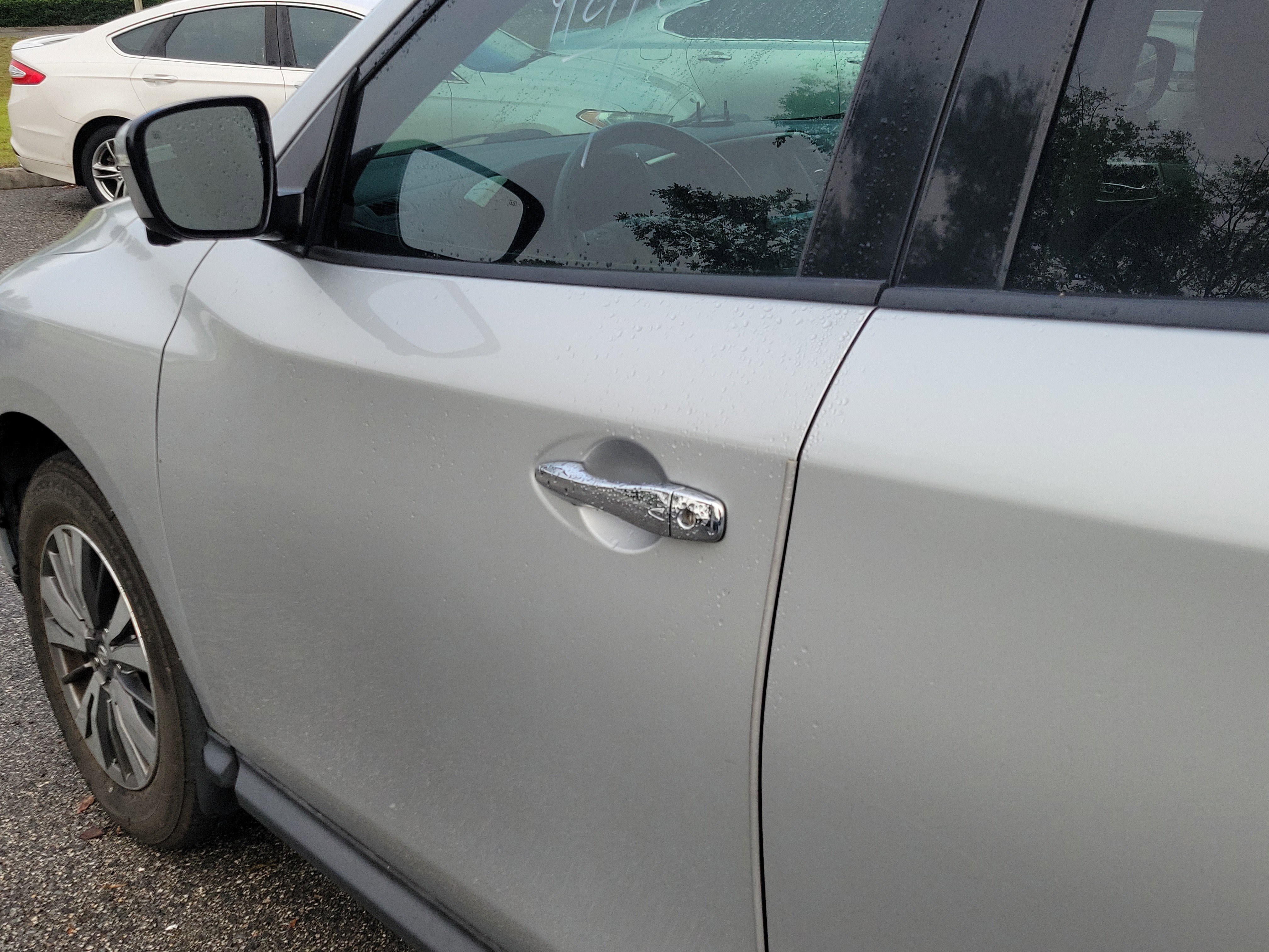 Used 2017 Nissan Pathfinder SL w/ Trailer Tow Package FWD image 27