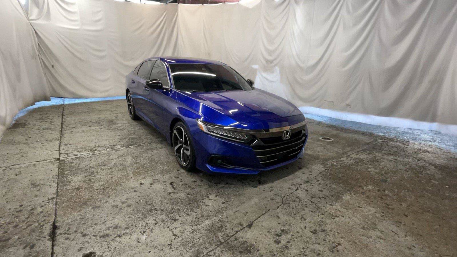 Used 2022 Honda Accord Sport image 1