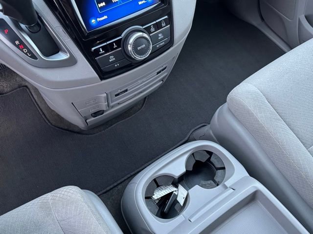 Used 2016 Honda Odyssey SE image 28