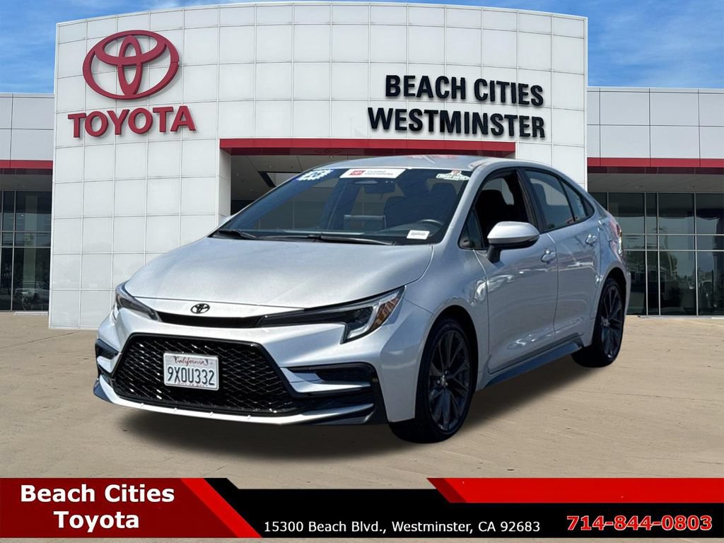Certified 2026 Toyota Corolla SE w/ SE Package FWD image 6