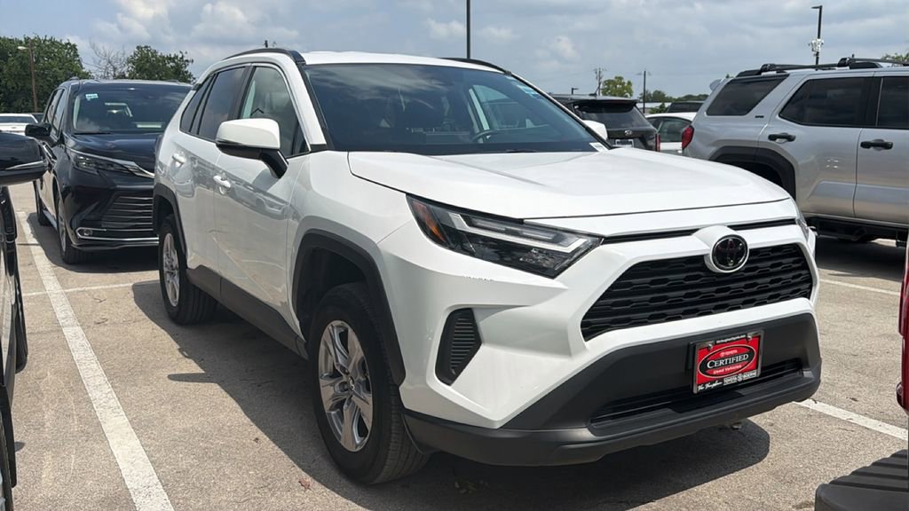 Certified 2025 Toyota RAV4 XLE AWD/4WD image 2