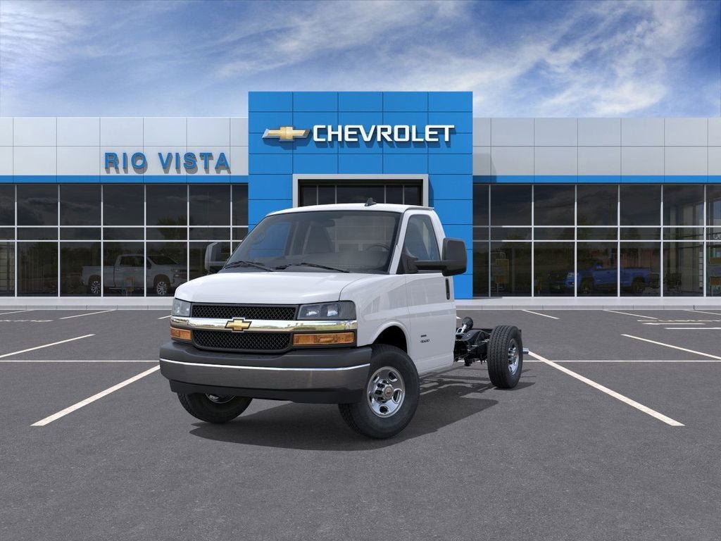 New 2026 Chevrolet Express 3500 w/ Power Convenience Package image 8