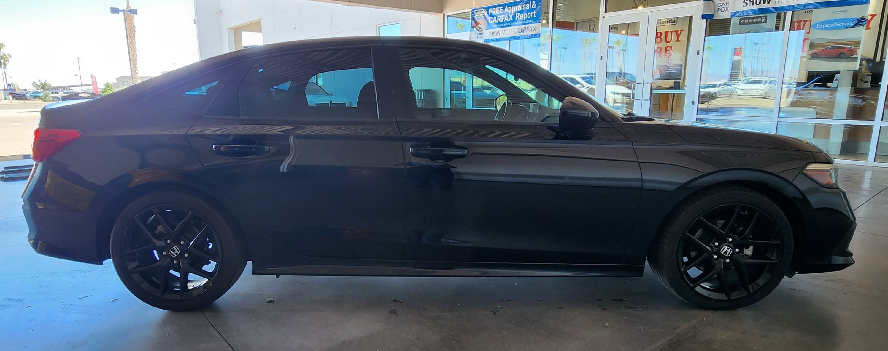 Used 2022 Honda Civic Sport image 4