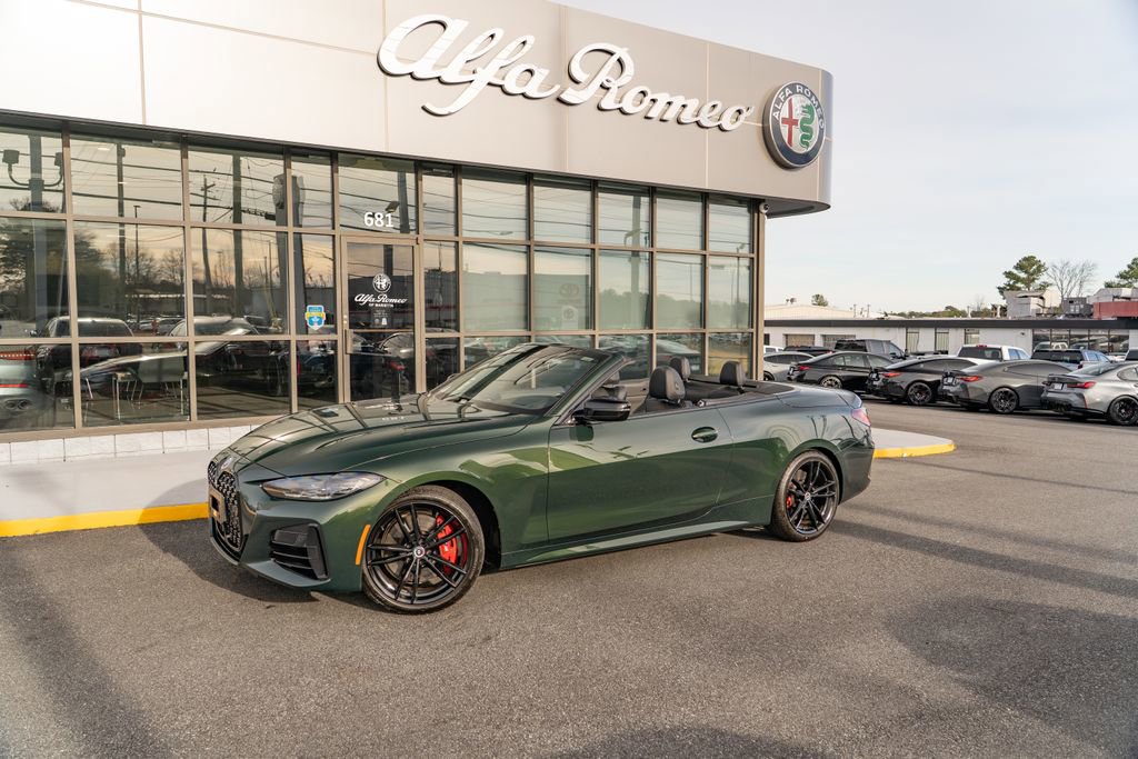 Used 2023 BMW 440i xDrive Convertible w/ Premium Package image 2