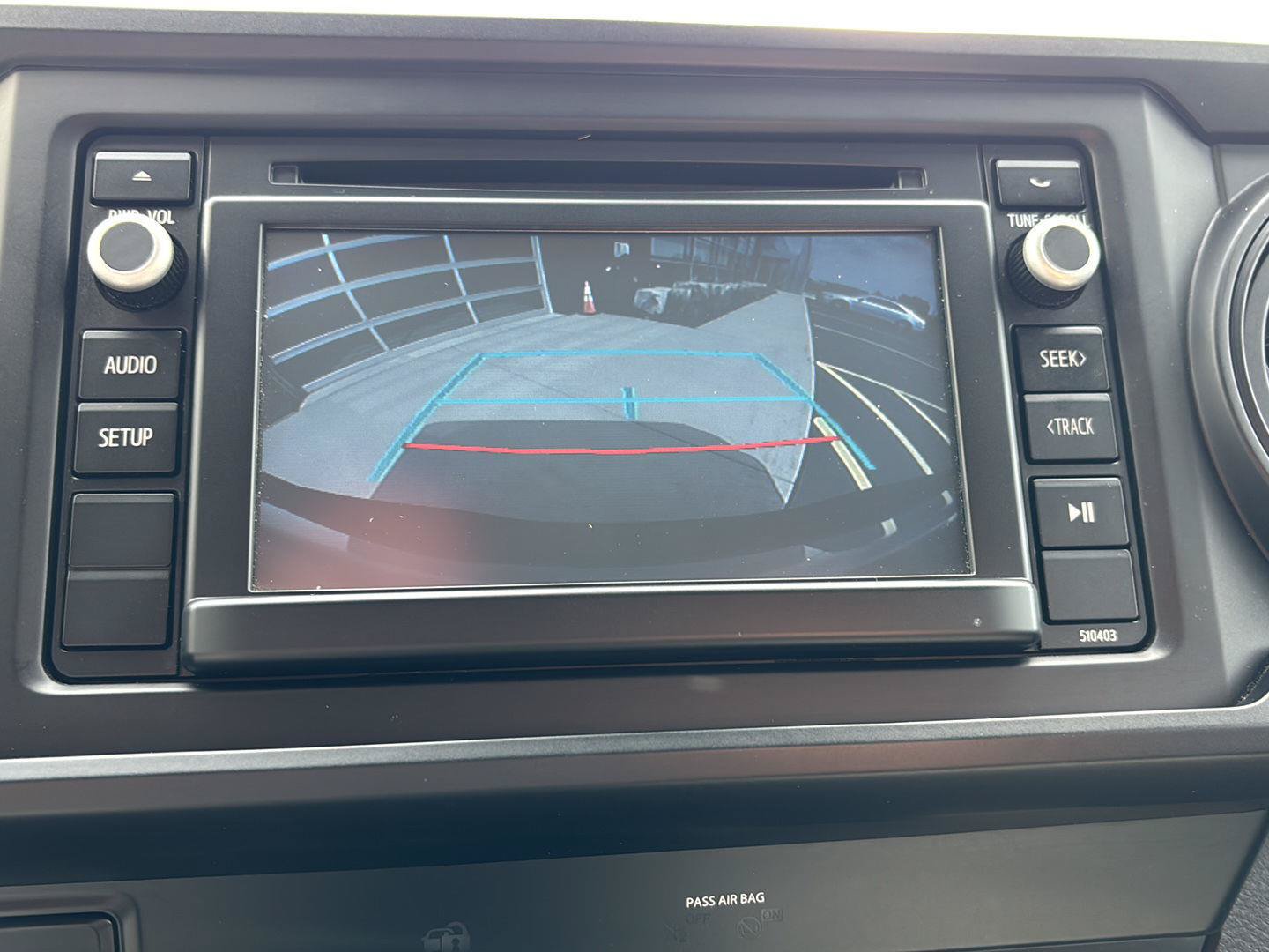 Used 2019 Toyota Tacoma SR AWD/4WD image 17