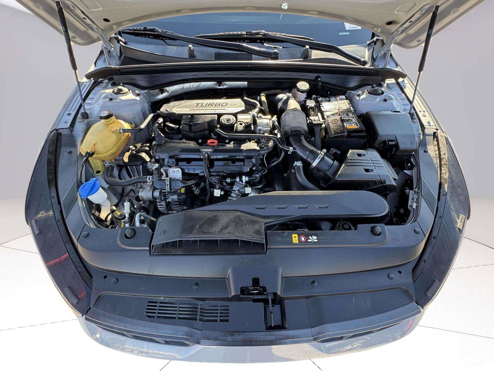 Used 2022 Kia K5 GT-Line AWD/4WD image 45