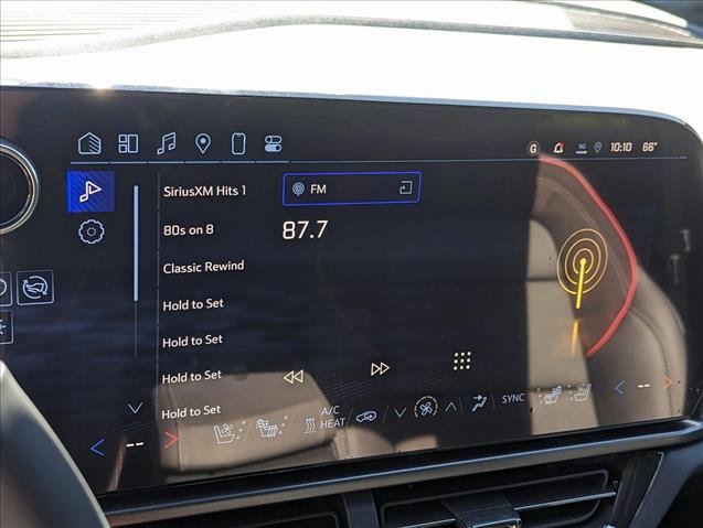 New 2025 Chevrolet Equinox EV RS w/ Convenience Package II AWD/4WD image 13