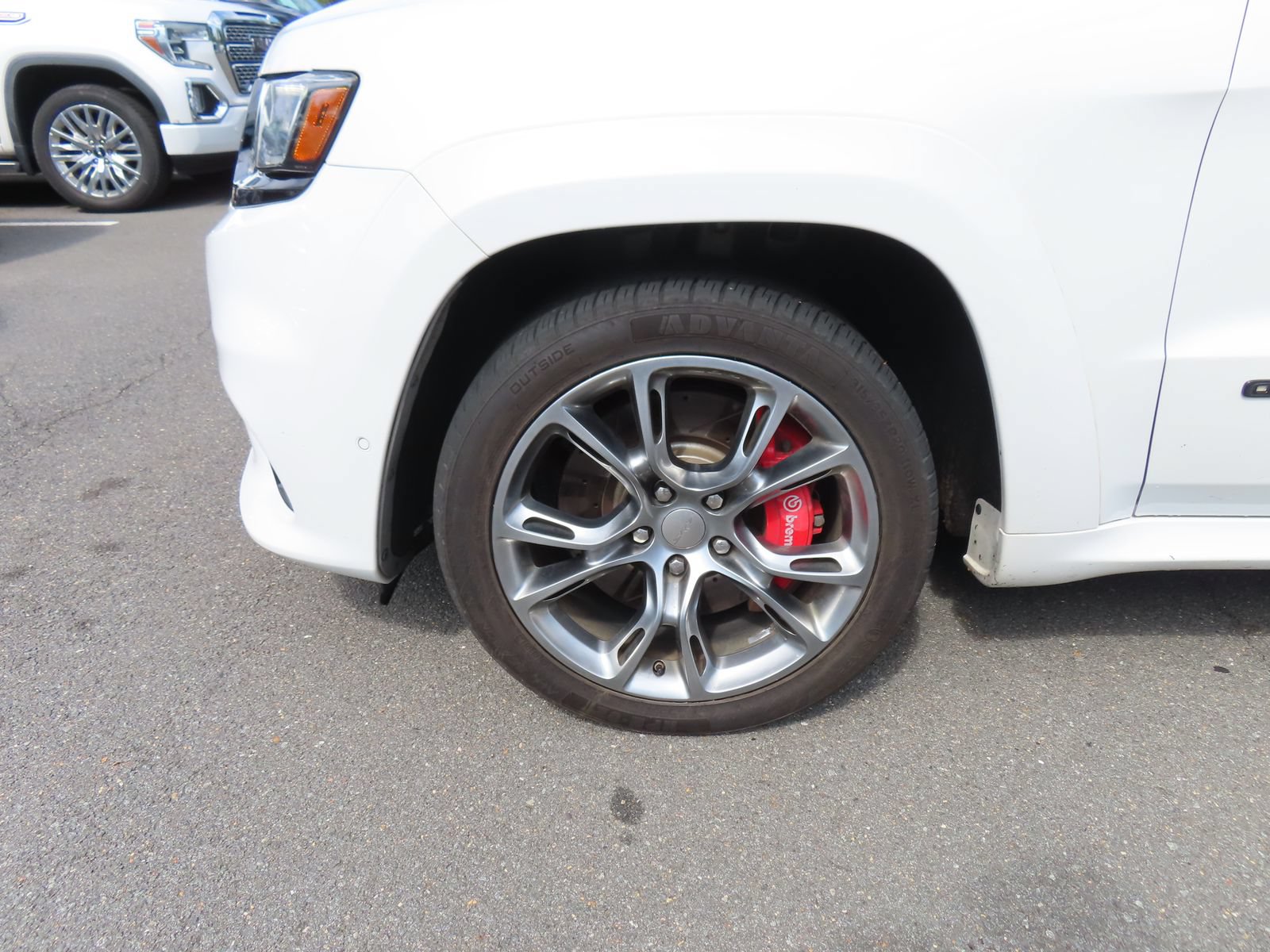 Used 2020 Jeep Grand Cherokee SRT w/ Trailer Tow Group IV AWD/4WD image 14