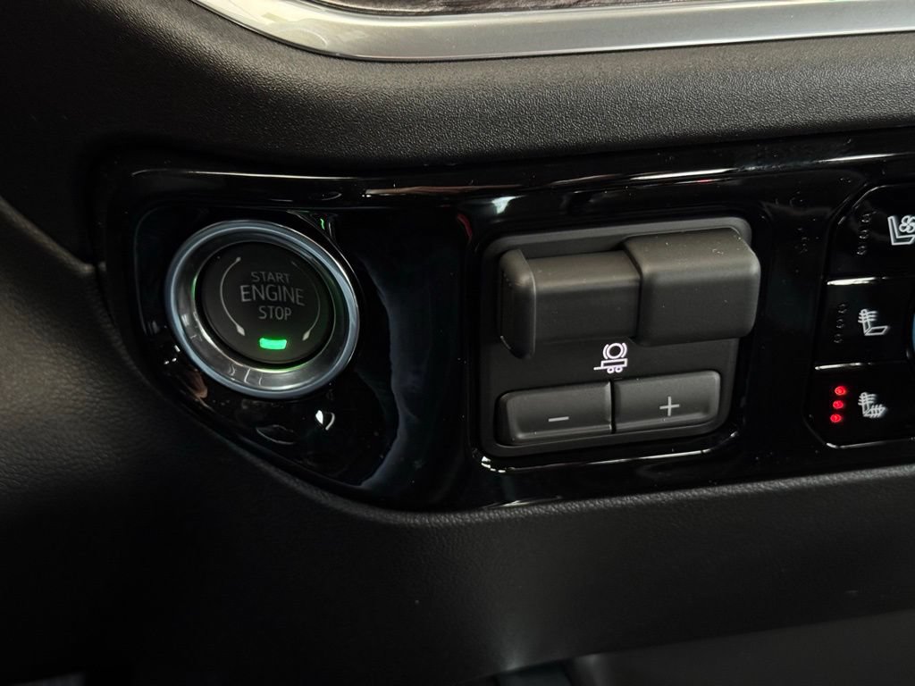 New 2026 Chevrolet Silverado 1500 LTZ AWD/4WD image 38
