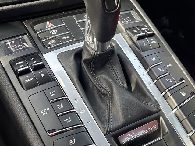 Used 2021 Porsche Macan GTS AWD/4WD image 28