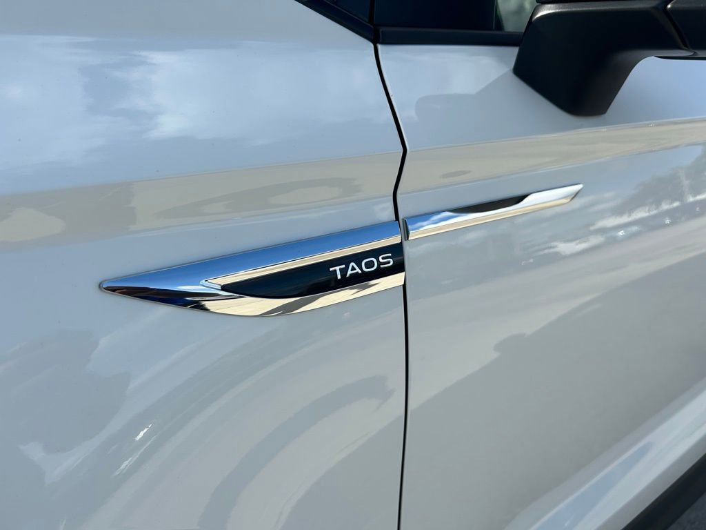 Used 2022 Volkswagen Taos S w/ IQ Drive S Package image 29
