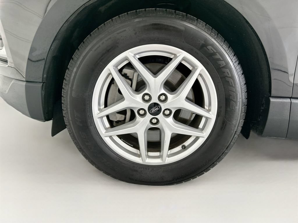 Used 2024 Ford Edge SEL AWD/4WD image 28