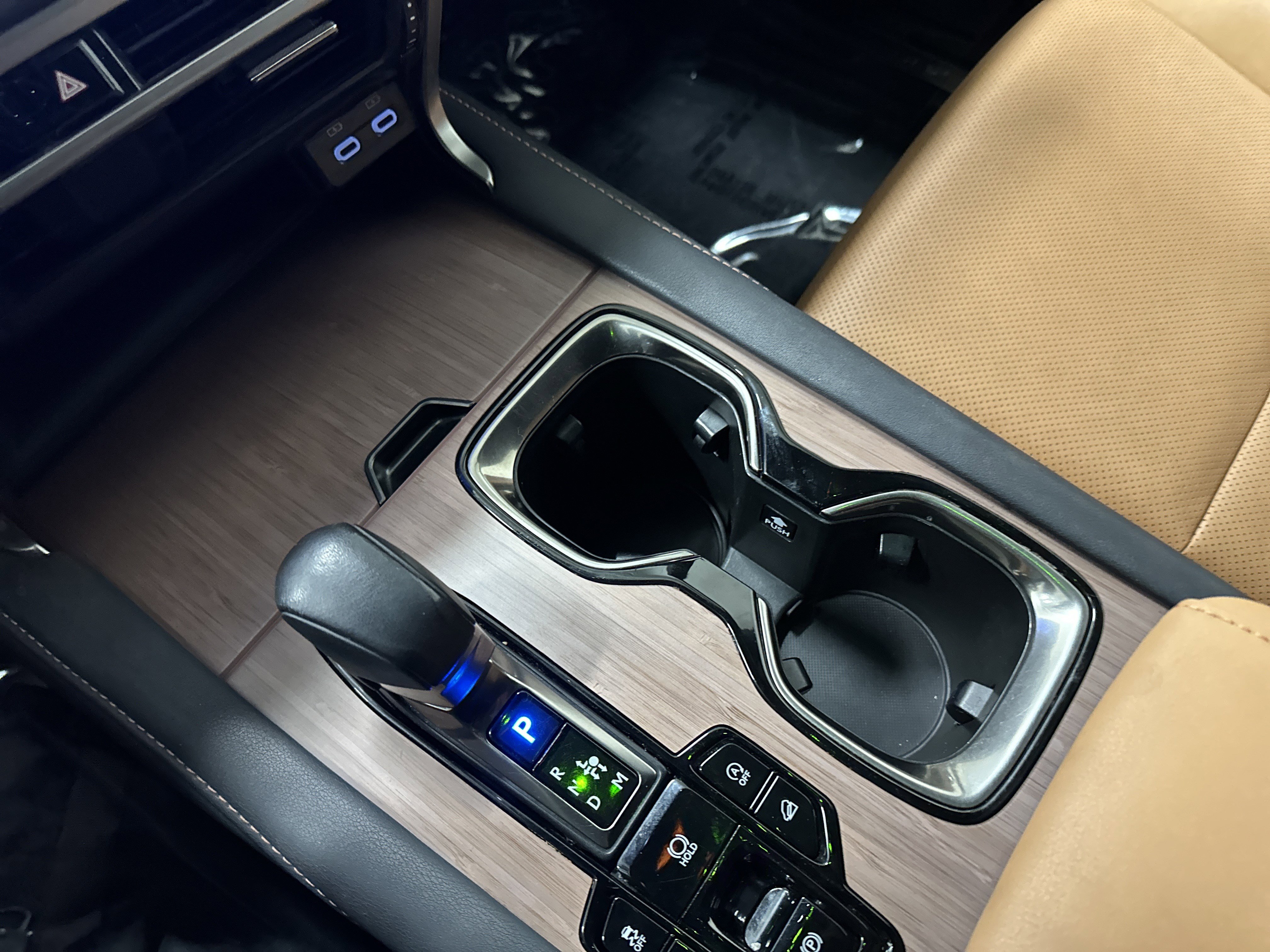 Used 2023 Lexus RX 350 Premium w/ Accessory Package image 26