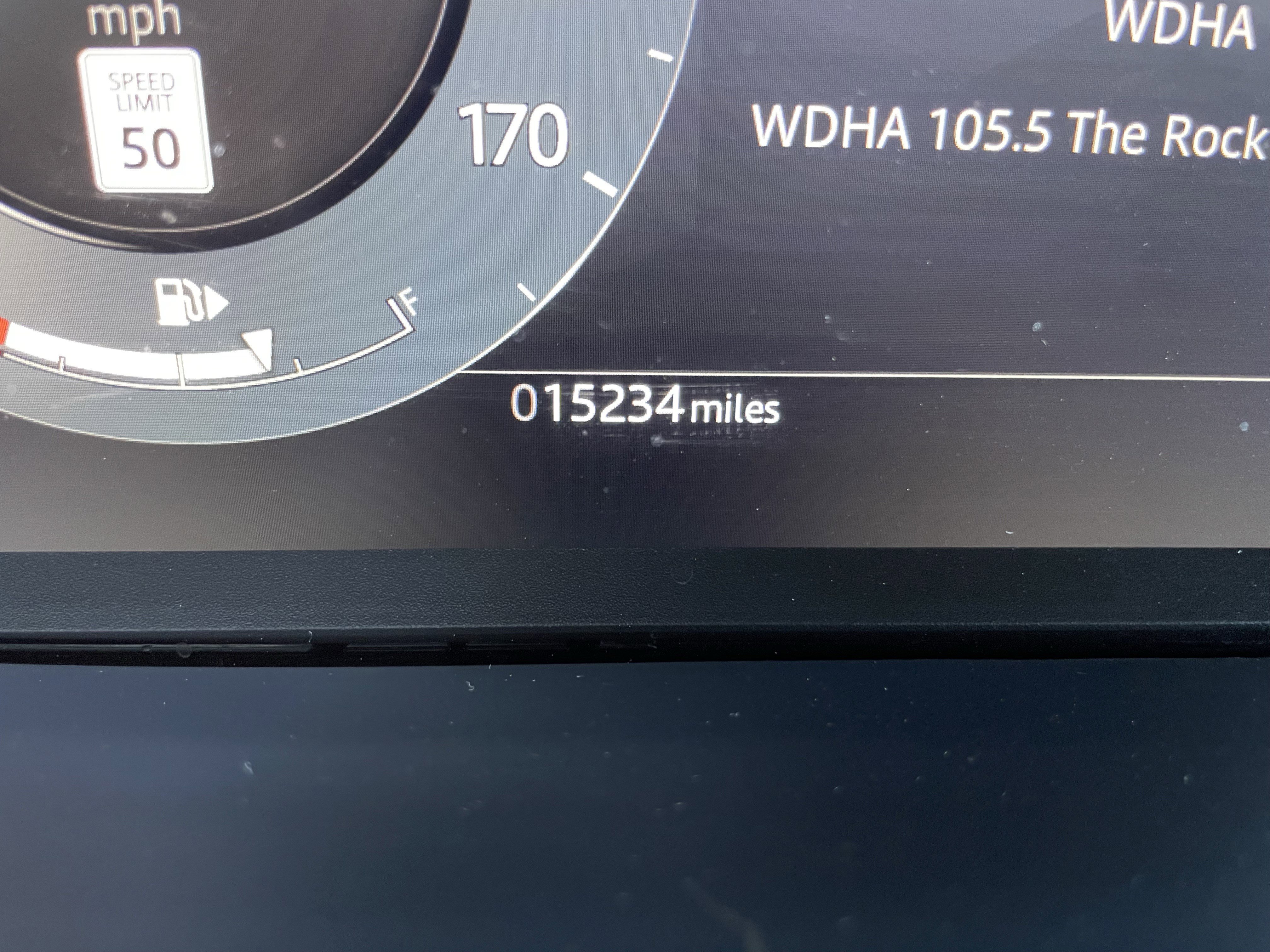 Certified 2025 Land Rover Range Rover Evoque Dynamic SE AWD/4WD image 25