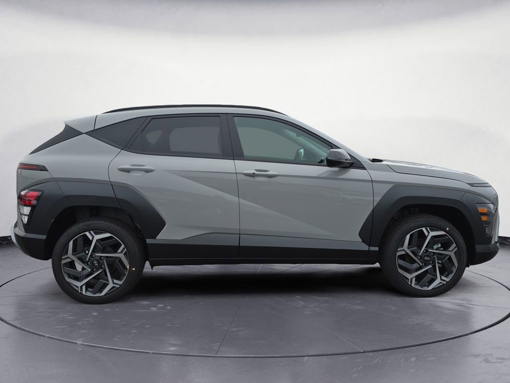 New 2026 Hyundai Kona SEL Premium image 8