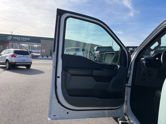 Used 2025 Ford F150 XLT w/ Equipment Group 301A Standard image 26