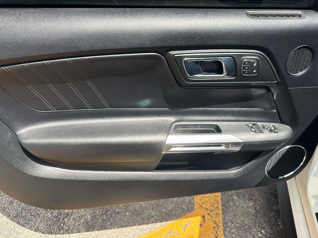 Used 2017 Ford Mustang GT Premium w/ Equipment Group 401A image 19