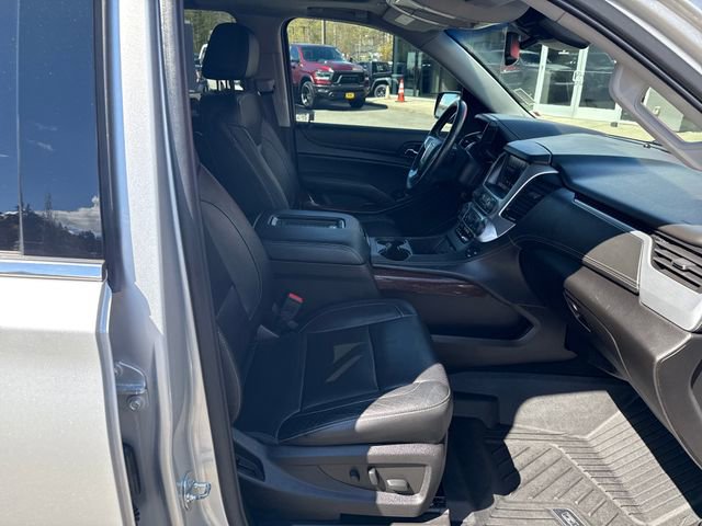 Used 2017 GMC Yukon SLT w/ Premium Edition image 12