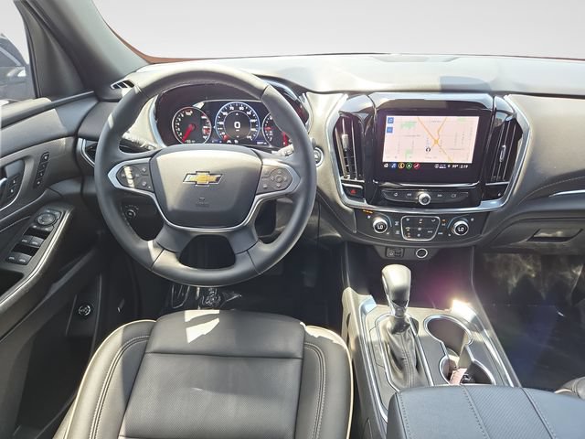 Used 2023 Chevrolet Traverse Premier AWD/4WD image 10