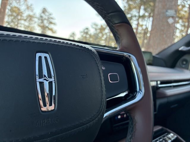 Certified 2025 Lincoln Navigator Reserve image 30
