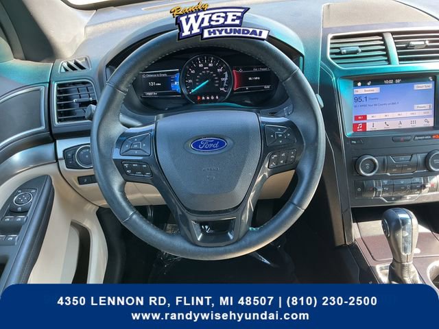 Used 2019 Ford Explorer XLT w/ Equipment Group 202A FWD image 13