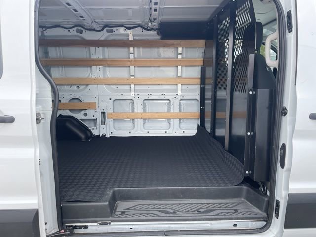 Used 2024 Ford Transit 250 Low Roof w/ Exterior Upgrade Package image 20