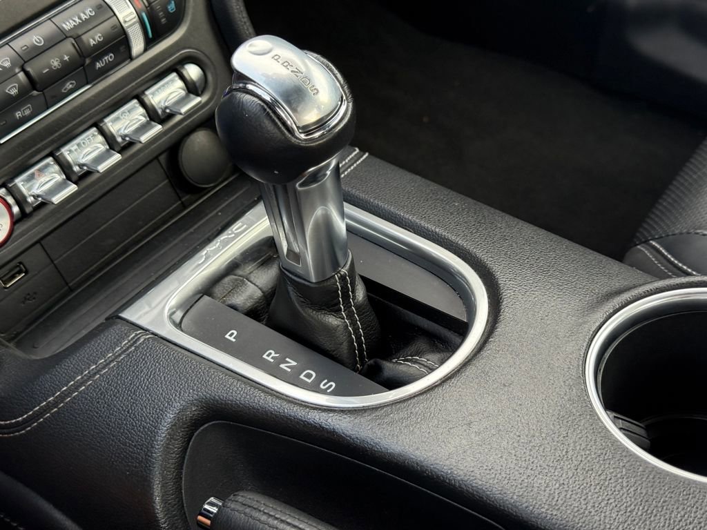 Certified 2019 Ford Mustang GT Premium w/ Equipment Group 401A image 21