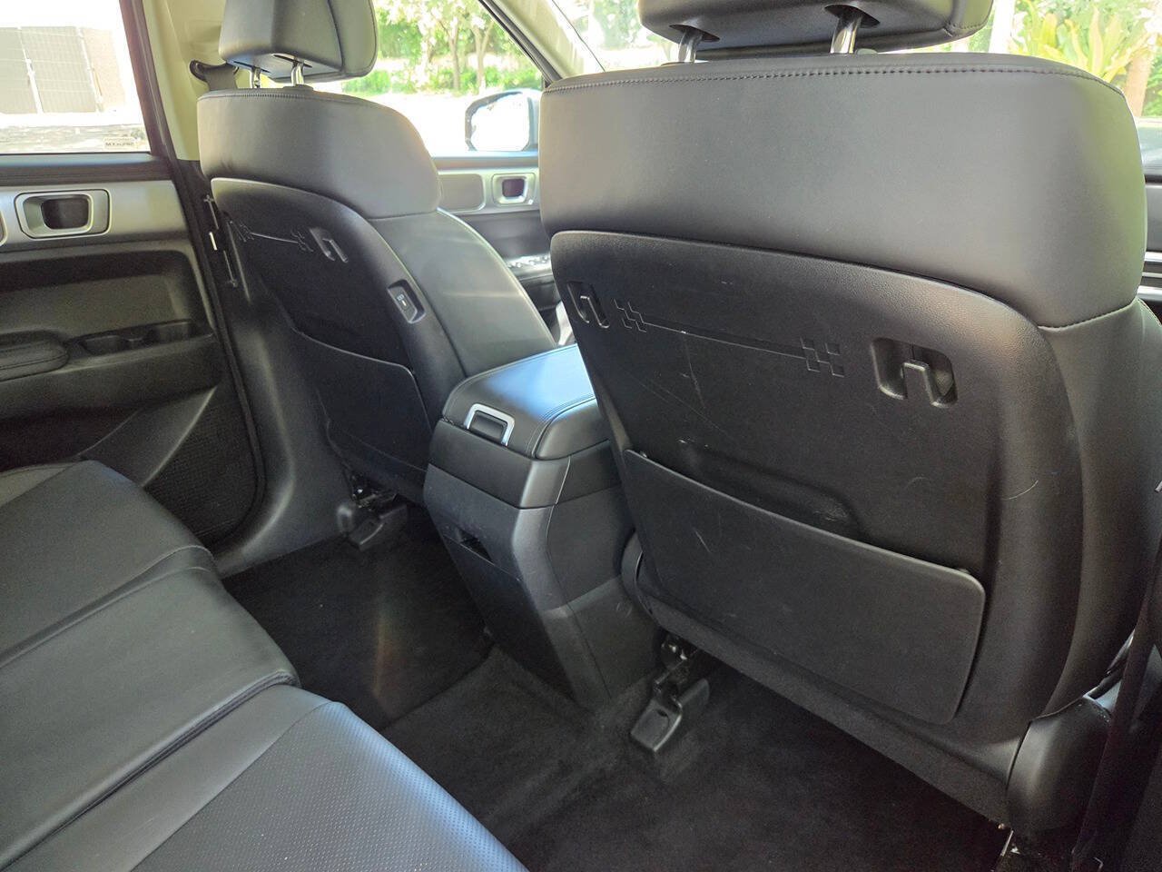 Used 2026 Hyundai Santa Fe SEL FWD image 12