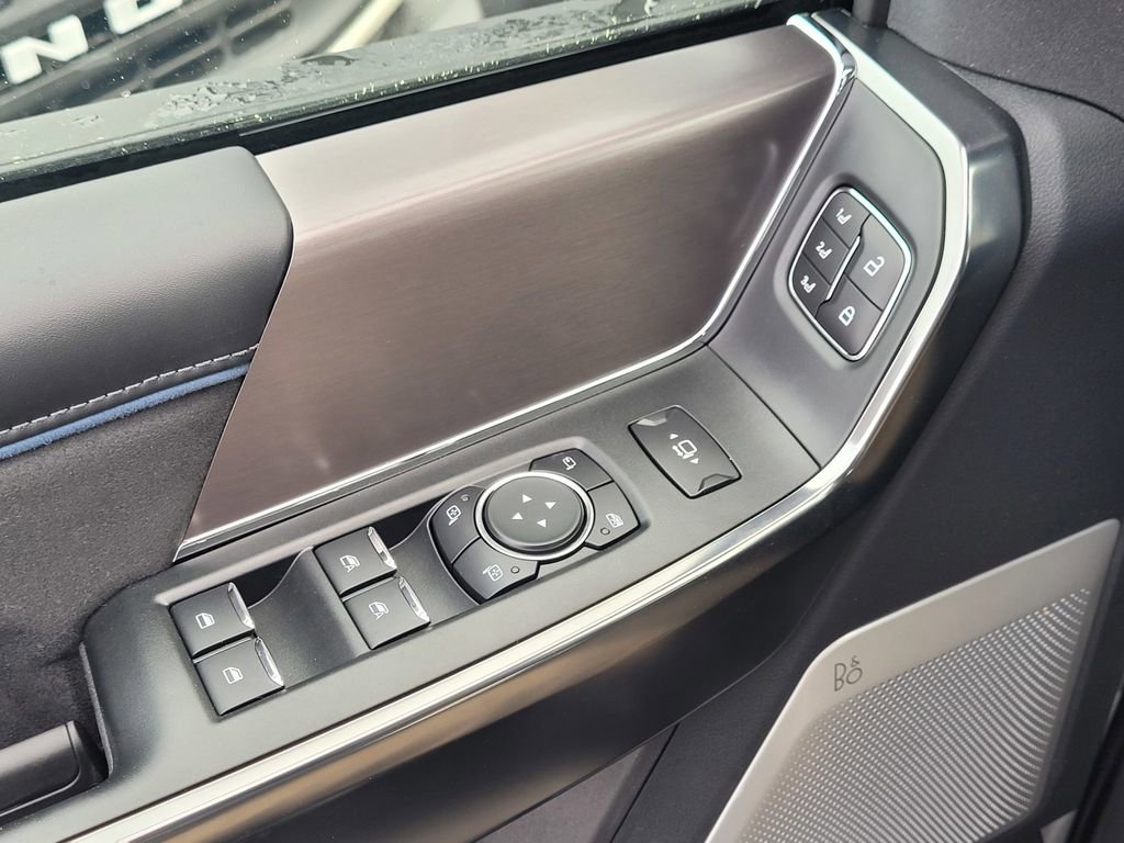 New 2026 Ford F350 Platinum image 38