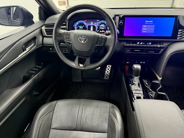 Used 2025 Toyota Camry XSE FWD image 32