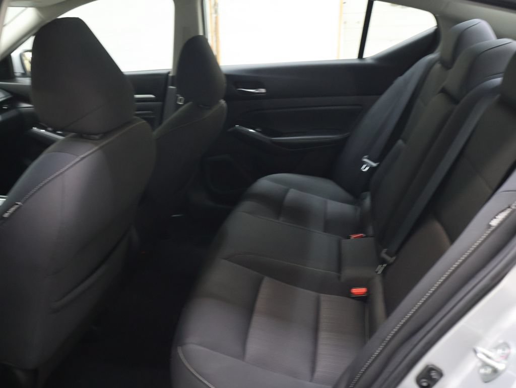 Used 2021 Nissan Altima 2.5 SV AWD/4WD image 14