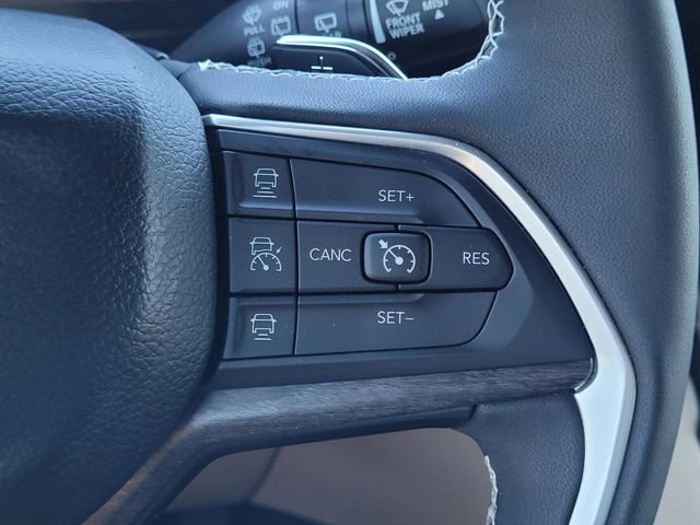 Used 2024 Jeep Grand Cherokee L Limited w/ Luxury Tech Group II AWD/4WD image 20