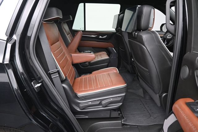 Used 2024 GMC Yukon Denali Ultimate AWD/4WD image 13