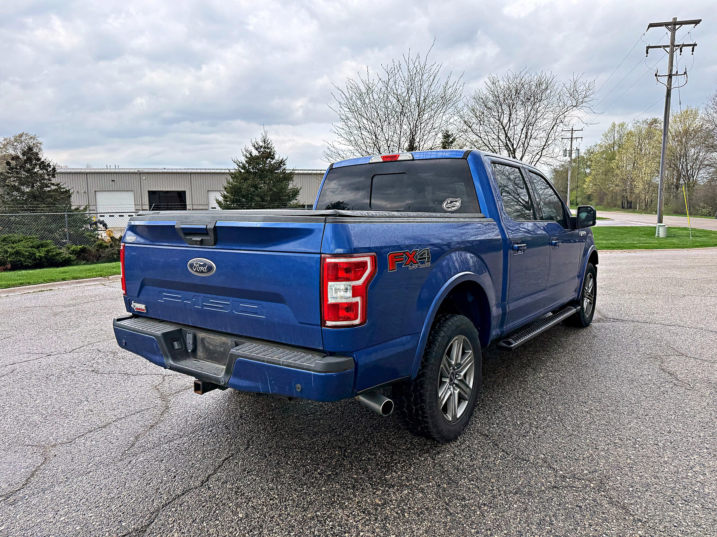 Used 2018 Ford F150 XLT w/ Equipment Group 302A Luxury AWD/4WD image 9